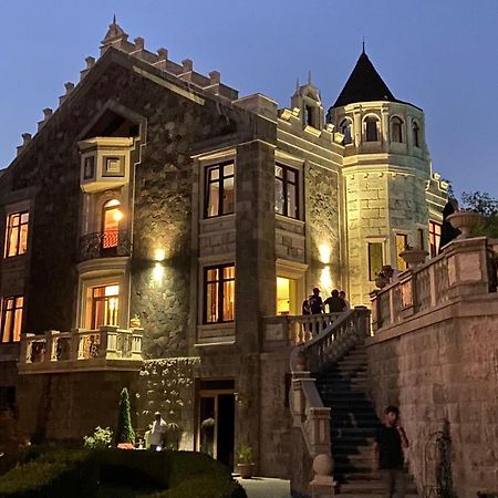 X Hotel Yerevan Exterior photo