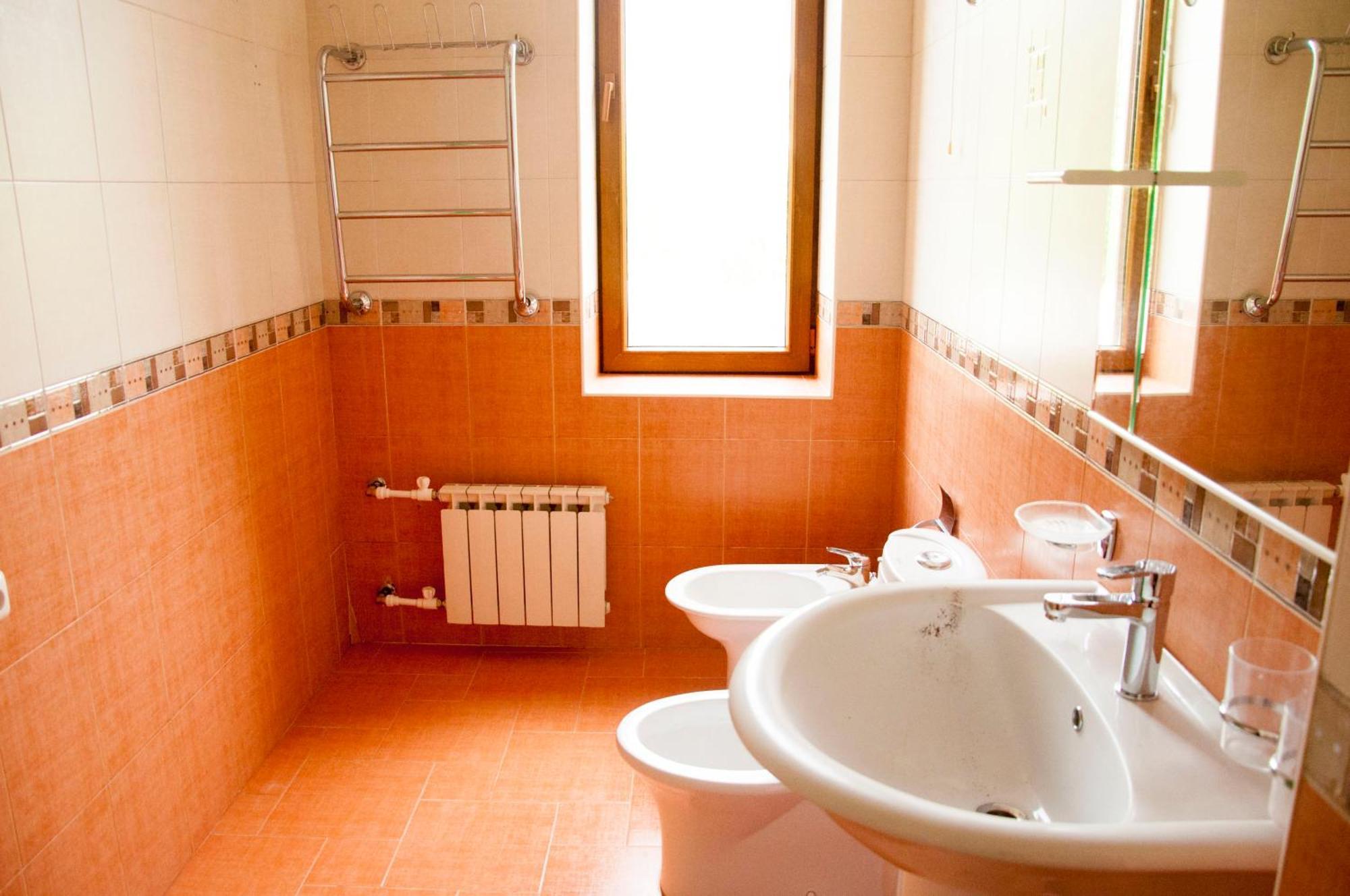 X Hotel Yerevan Room photo